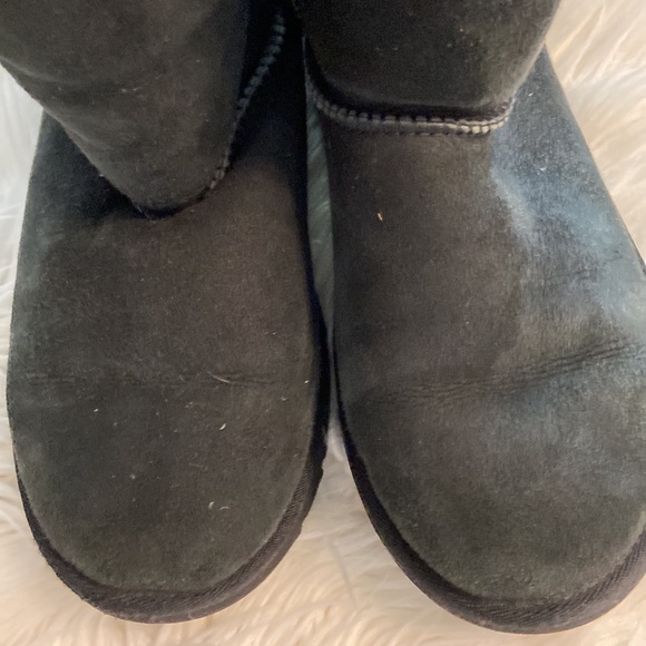 UGG Women’s Boots size 5 excellent condition no rips smell or stains black color - Picture 3 of 15